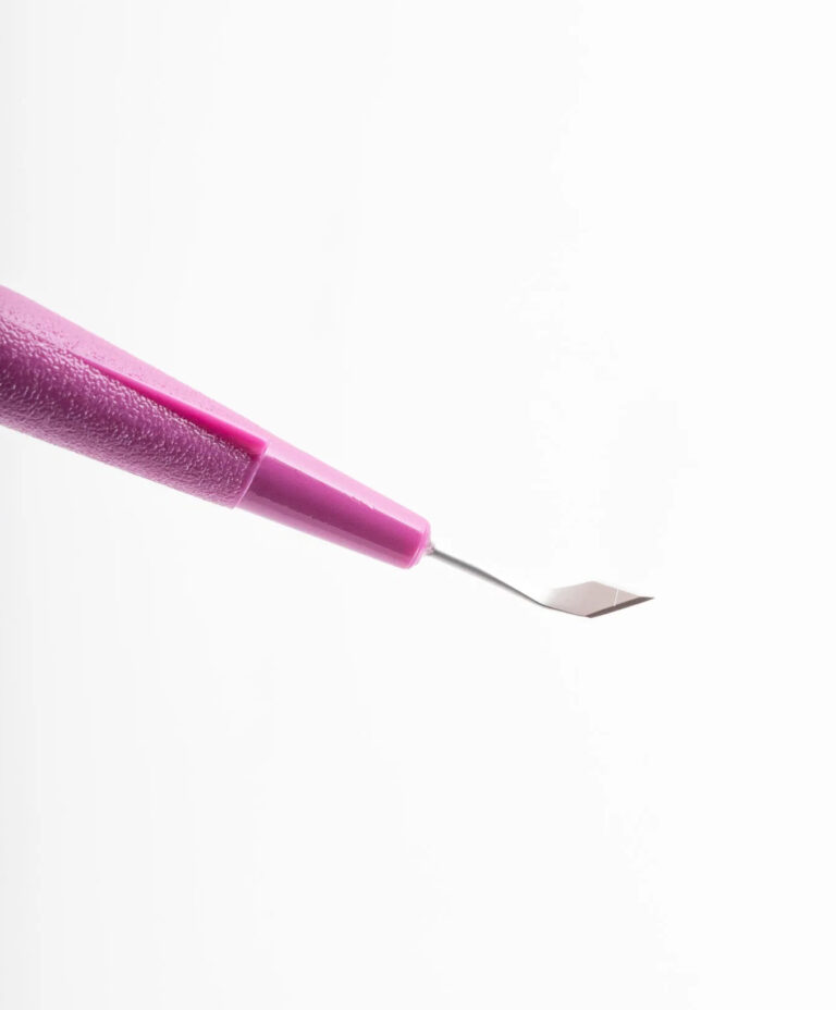 Microsurgical Knives